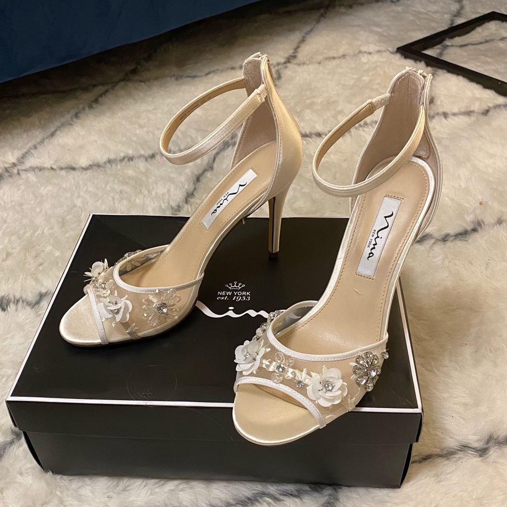 Nina Clarity Heels Ivory